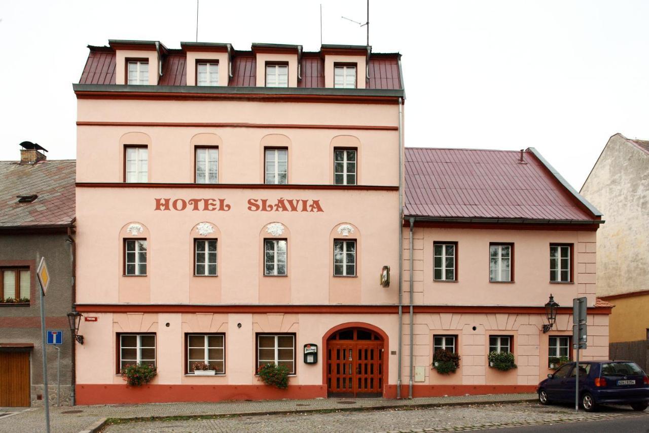 Hotel Slavie Klášterec nad Ohří Exterior foto